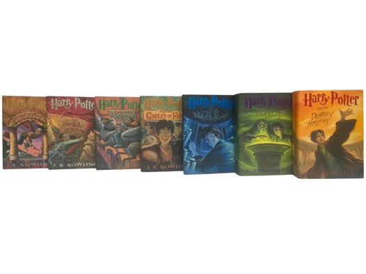 Harry Potter Complete Seven Volume Set: Harry Potter and the Sorcerer's Stone; Harry Potter and the Chamber of Secrets; Harry Potter and the Prisoner of Azkaban; Harry Potter and the Goblet of Fire; Harry Potter and the Order of the Phoenix; Harry Potter…
