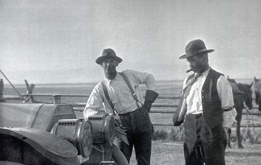 Transcontinent 1910: The Automotive Adventures of Two Young Men