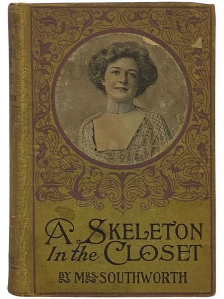 A Skeleton in the Closet: A Novel