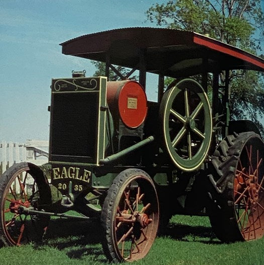 Farm Tractors (Enthusiast Color Series)