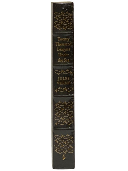 Twenty Thousand Leagues Under the Sea (The 100 Greatest Books Ever Written)