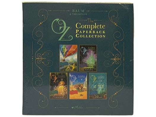 Oz: The Complete Paperback Collection, in Five Volumes - The Wonderful Wizard of Oz; The Marvelous Land of Oz; Ozma of Oz; Dorothy and the Wizard in Oz; The Road to Oz; The Emerald City of Oz; The Patchwork Girl of Oz; Tik-Tok of Oz; The Scarecrow of Oz;…