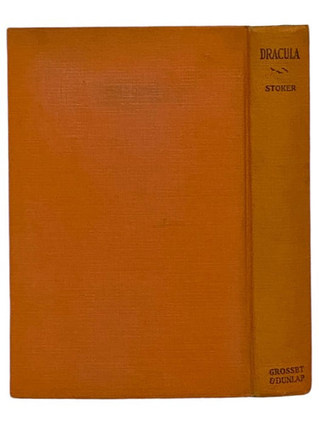 Dracula: First Play Edition [A Novel of Horror and Thrills]