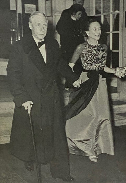 Windsor Story: An Intimate Portrait of Edward VIII and Mrs. Simpson By the Authors Who Knew Them Best