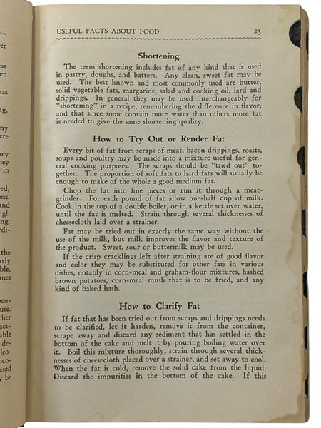 The Victory Binding of the American Woman's Cook Book [Cookbook]: Wartime Edition, with Victory Substitutes and Economical Recipes for Delicious Wartime Meals