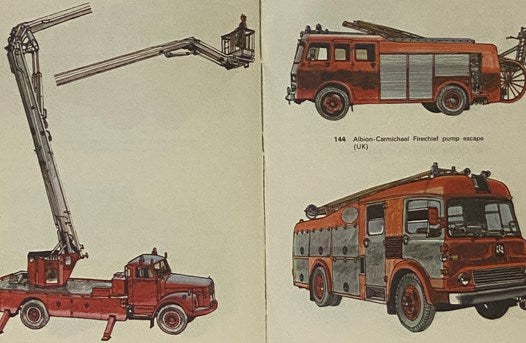 Fire Engines in Color (Macmillan Color Series)
