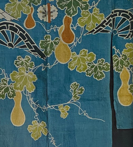 Japanese Costume and Textile Arts (The Heibonsha Survey of Japanese Art, Volume 16)