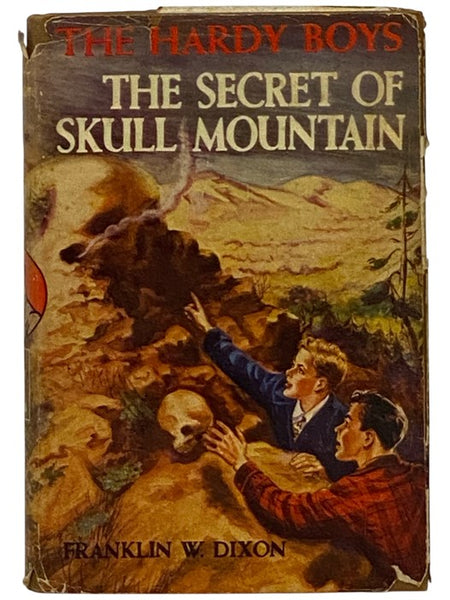 The Secret of Skull Mountain (Hardy Boys Mystery Stories, Book 27)