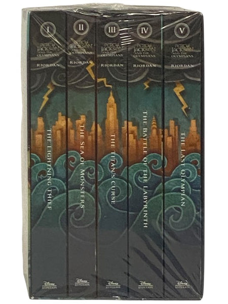 Percy Jackson and the Olympians: The Complete Series Boxed Set (Books 1-5)