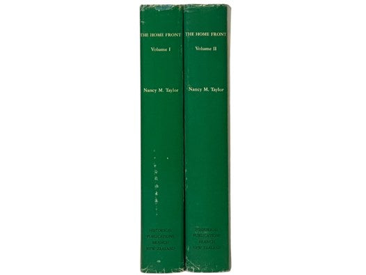 The New Zealand People at War: The Home Front, in Two Volumes (Official History of New Zealand in the Second World War, 1939-1945)