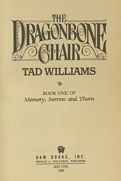 The Dragonbone Chair (Memory, Sorrow and Thorn Book 1)