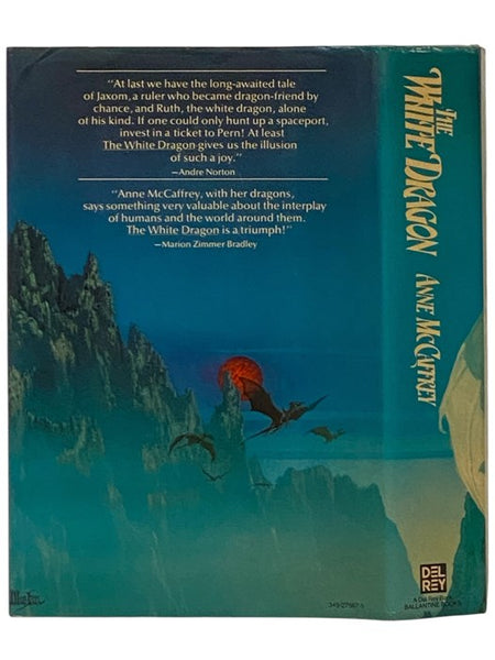 The White Dragon (The Dragonriders of Pern Series Volume III [3])