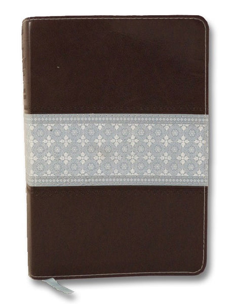 NLT Study Bible: Personal Size Edition
