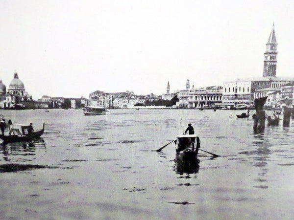 La Storia di Venezia Nella Vita Privata Dalle Origini Alla Caduta Della Repubblica - Parti Prima e Terza: La Grandezza; Il Decadimento