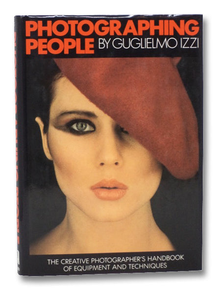 Photographing People: The Creative Photographer's Handbook of Equipment and Techniques (English and Italian Edition)
