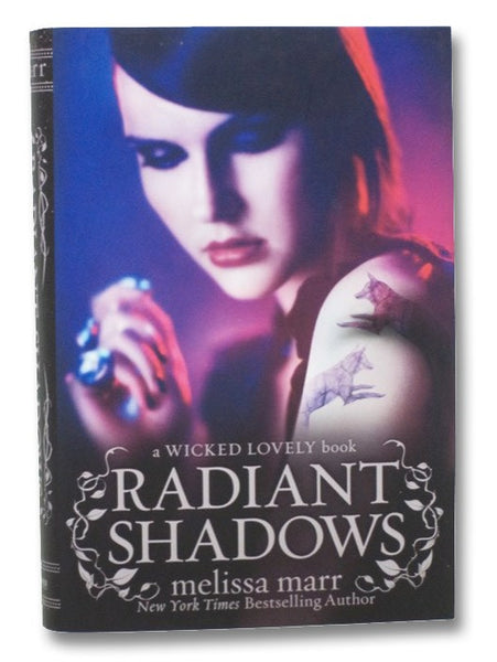 Radiant Shadows (Wicked Lovely)