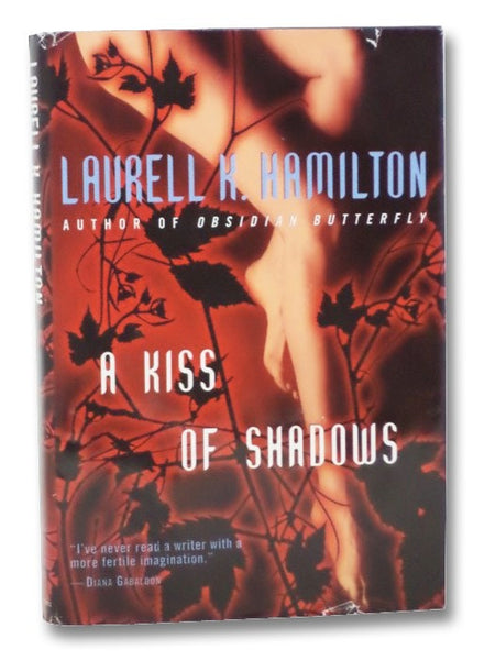 A Kiss of Shadows (Meredith Gentry, Book 1)