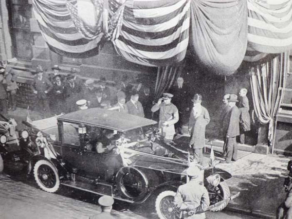 The Story of The Waldorf-Astoria