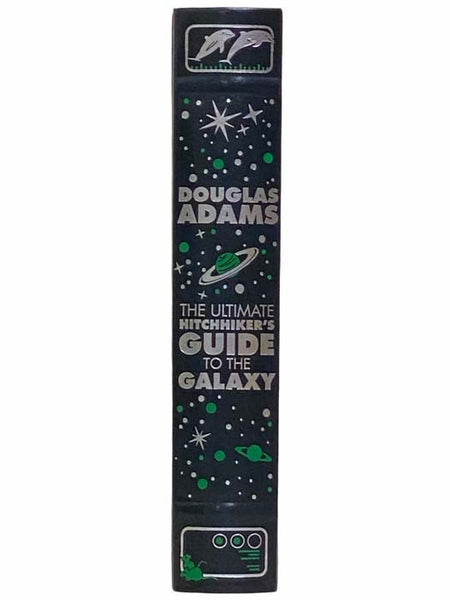 The Ultimate Hitchhiker's Guide to the Galaxy: Five Novels and One Story -- The Hitchhiker’s Guide to the Galaxy; The Restaurant at the End of the Universe; Life, the Universe and Everything; So Long, and Thanks for All the Fish; Mostly Harmless; Young Z…