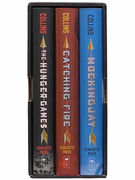 The Hunger Games Trilogy Boxed Set: The Hunger Games; Catching Fire; Mockingjay