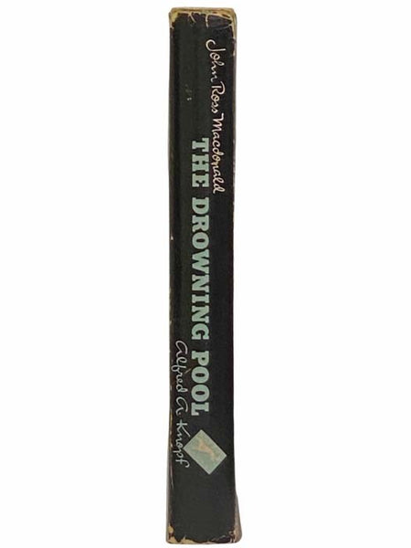 The Drowning Pool [The Lew Archer Series Book 2]