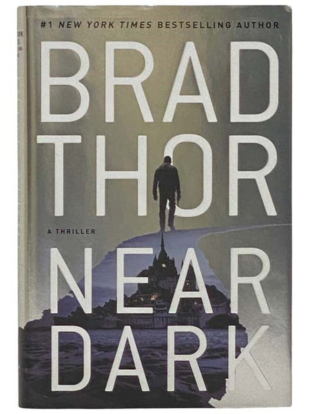 Near Dark: A Thriller (Scot Harvath No. 19)