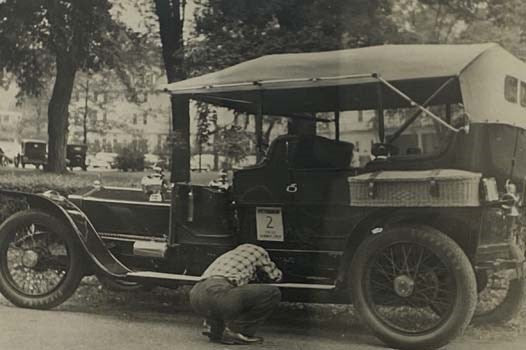 5 x 7 Black-and-White Photograph of Old Automobile
