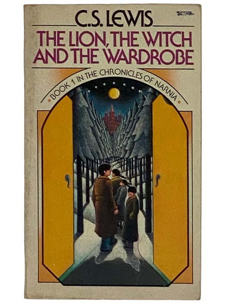 The Lion, the Witch, and the Wardrobe (The Chronicles of Narnia No. 1)