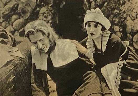 Evangeline: A Romance of Acadia (Photoplay Edition)