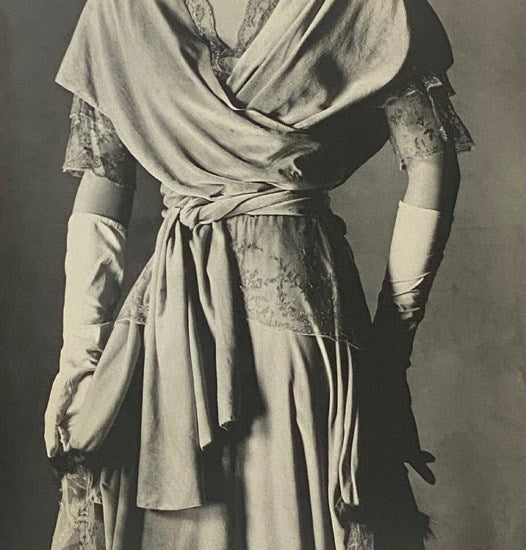 Inventive Paris Clothes, 1909-1939: A Photographic Essay