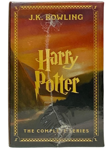 Harry Potter Complete Seven Volume Paperback Box Set: Harry Potter and the Sorcerer's Stone; Harry Potter and the Chamber of Secrets; Harry Potter and the Prisoner of Azkaban; Harry Potter and the Goblet of Fire; Harry Potter and the Order of the Phoenix…