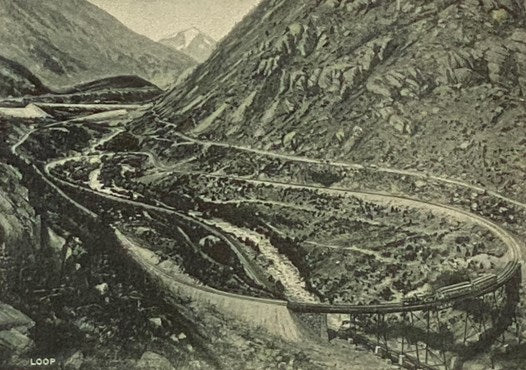 In the Shadow Pike's Peak: A View Book of the Pike's Peak Region