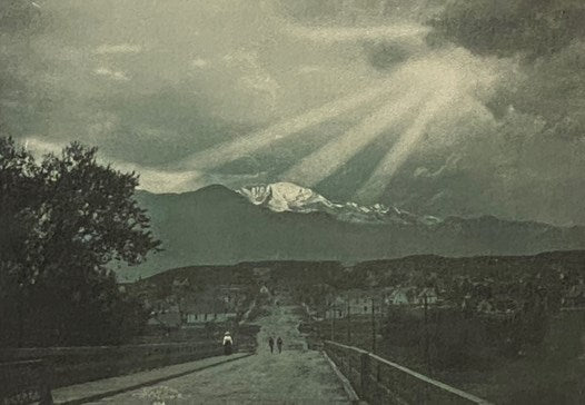 In the Shadow Pike's Peak: A View Book of the Pike's Peak Region